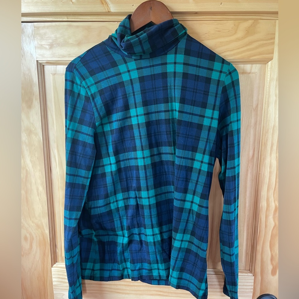 Plaid turtle neck! Super soft!